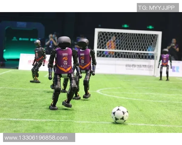 武汉足球队与成都足球队赛后复盘分析个人能力对比及战术影响